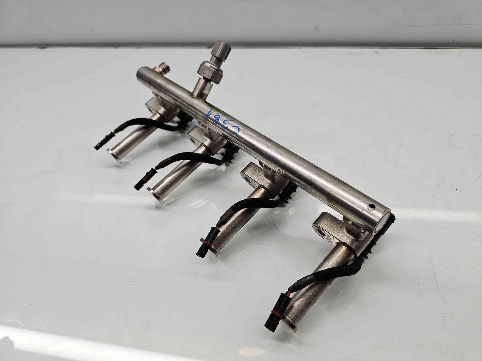 Rampa injectoare Volvo V40 II Rdesign [Fabr 2013-2019] 31303496 2.0 Benz B4204T 90KW / 122CP - imagine 6