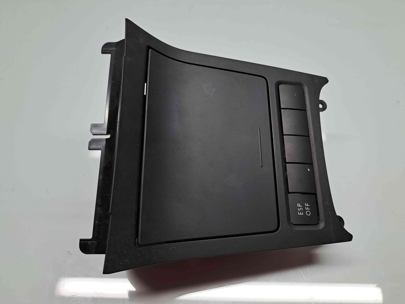 Scrumiera Volkswagen Golf 6 (5K1) GTI [Fabr 2009-2013] 5K0863475A - imagine 1