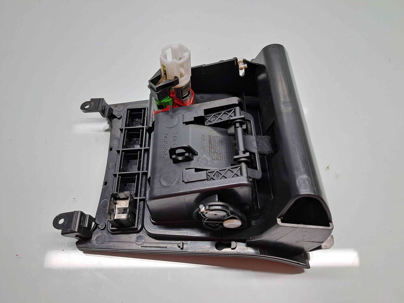 Scrumiera Volkswagen Golf 6 (5K1) GTI [Fabr 2009-2013] 5K0863475A - imagine 3