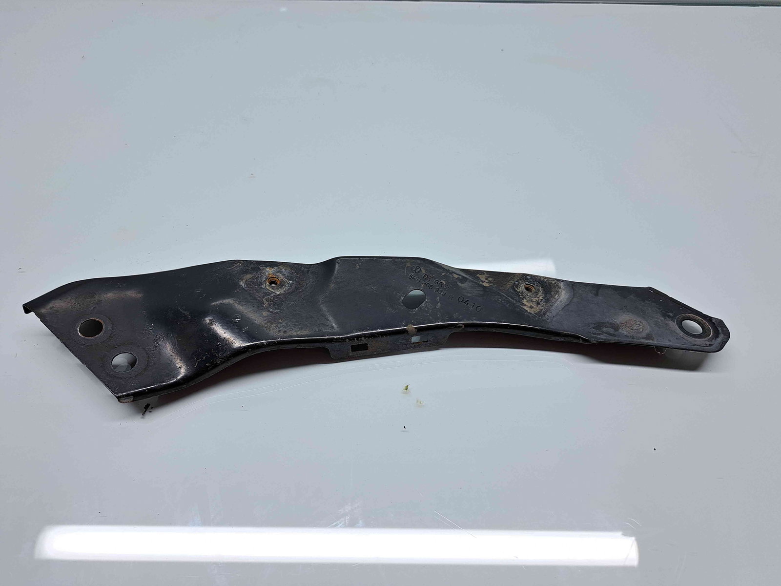 Suport far dreapta Volkswagen Golf 6 (5K1) GTI [Fabr 2009-2013] 5K0806930B