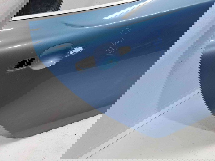 Usa dreapta spate Volvo V40 II Rdesign [Fabr 2013-2019] 713 POWER BLUE METAL