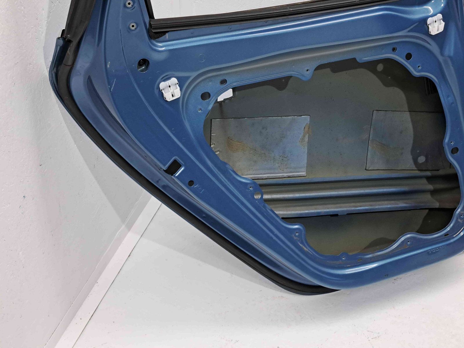 Usa stanga spate Volvo V40 II Rdesign [Fabr 2013-2019] 713 POWER BLUE METAL - imagine 8