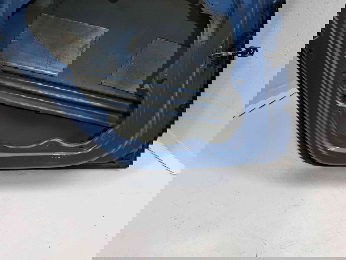 Usa stanga spate Volvo V40 II Rdesign [Fabr 2013-2019] 713 POWER BLUE METAL