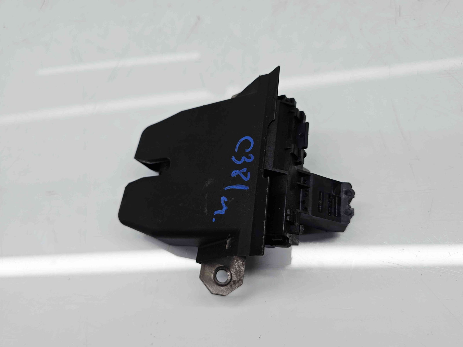 Broasca haion Volvo V40 II Rdesign [Fabr 2013-2019] 31440245 - imagine 5