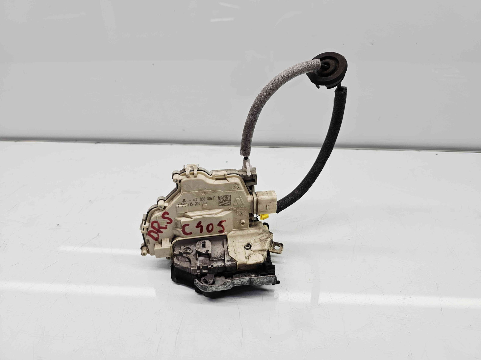 Broasca usa dreapta spate Audi A4 (8W2, B9) [Fabr 2015-2023] 4G0839016F