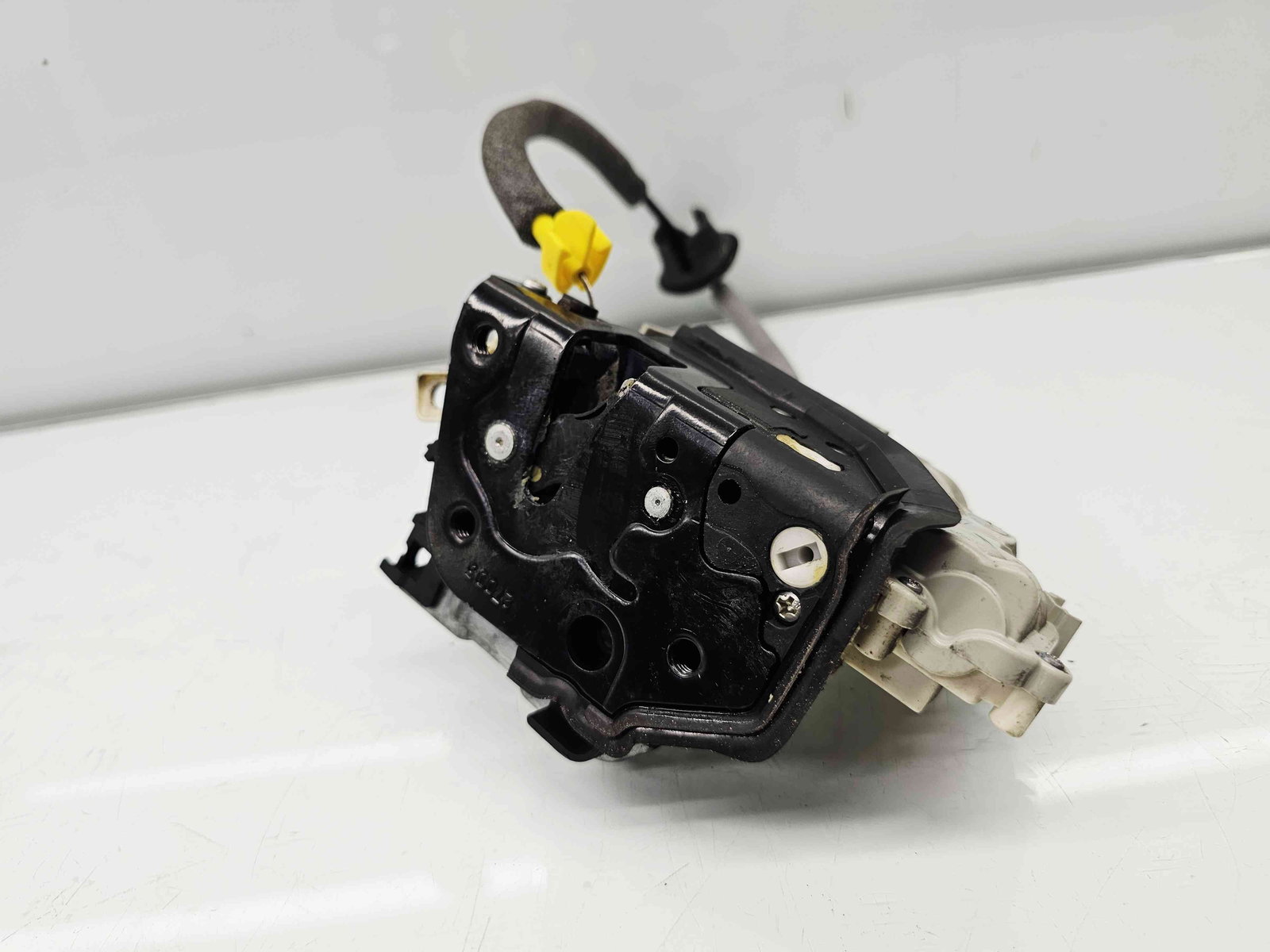 Broasca usa dreapta spate Audi A4 (8W2, B9) [Fabr 2015-2023] 4G0839016F - imagine 3