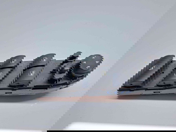  Butoane comanda geamuri sofer Bmw 1 cabriolet (E88) [Fabr 2008-2013] 9217323-04