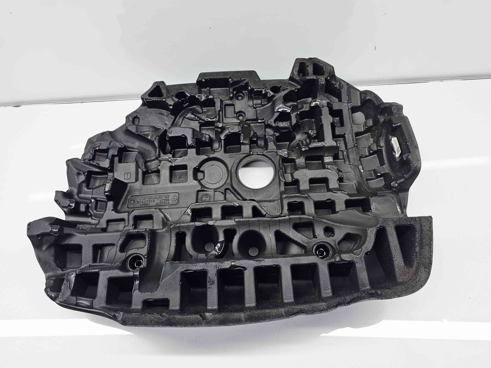 Capac motor Volvo V40 II Rdesign [Fabr 2013-2019] 31437510 2.0 Benz B4204T 90KW / 122CP - imagine 3