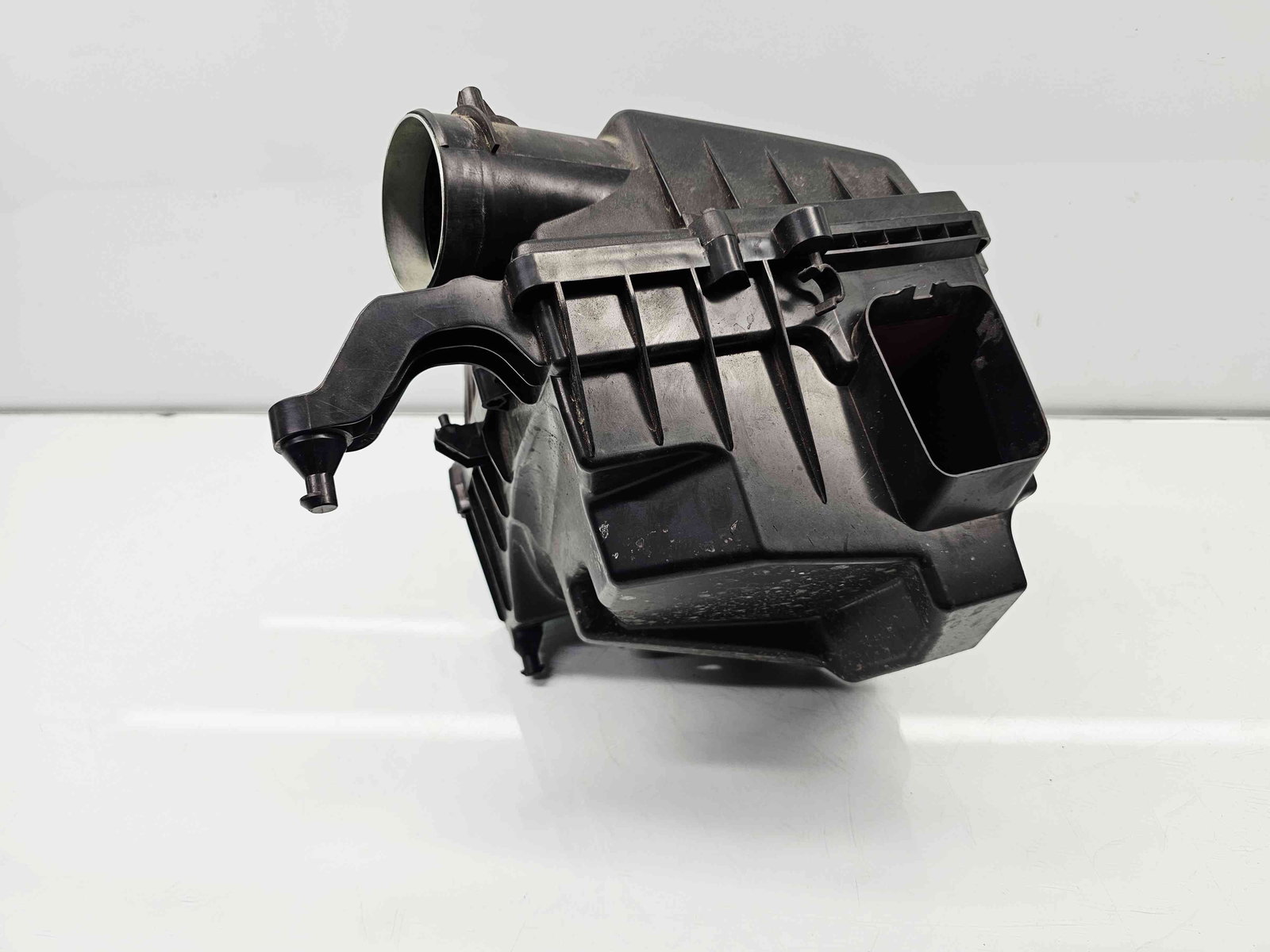 Carcasa filtru aer Volvo V40 II Rdesign [Fabr 2013-2019] OEM 2.0 Benz B4204T 90KW / 122CP - imagine 4