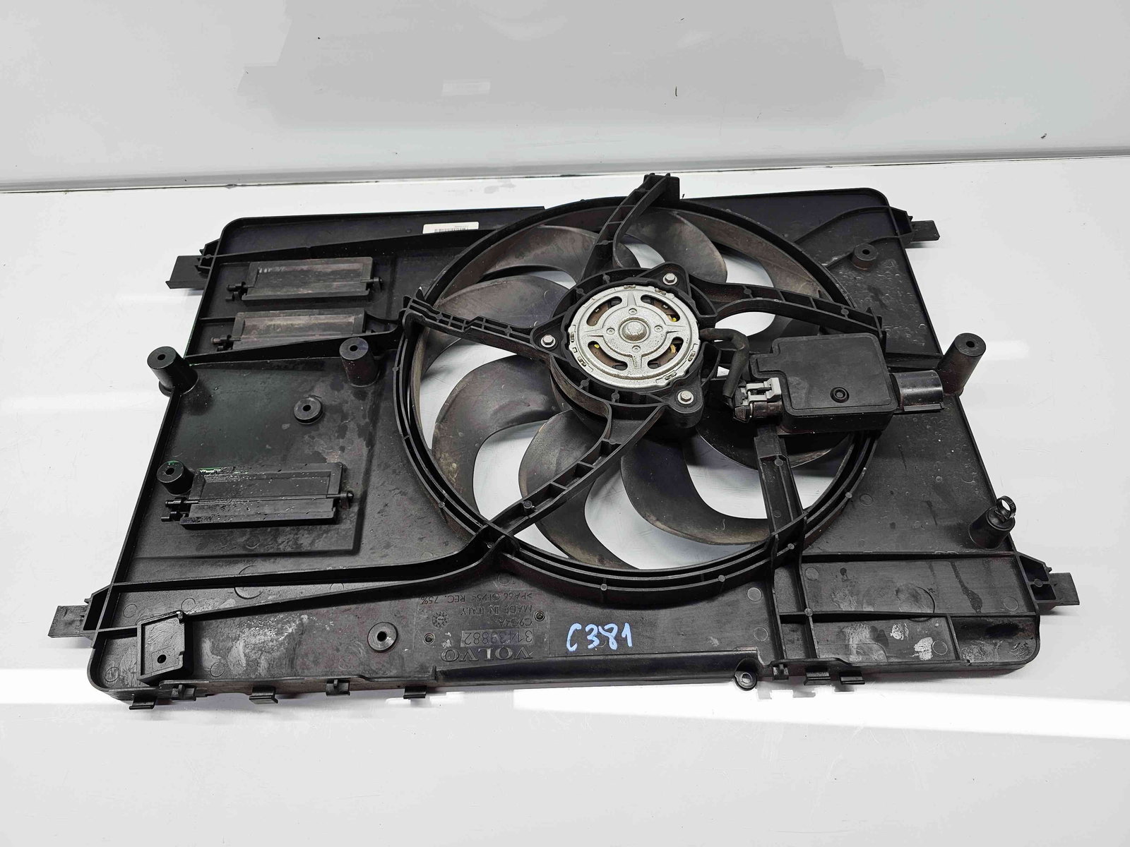 Electroventilator Volvo V40 II Rdesign [Fabr 2013-2019] 31439882 2.0 Benz B4204T 90KW / 122CP - imagine 4