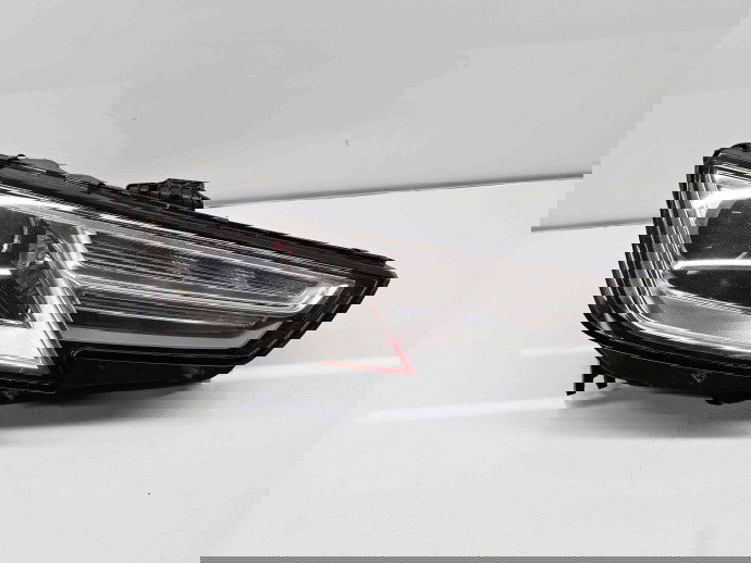  Far dreapta Audi A4 (8W2, B9) [Fabr 2015-2023] 8W0941006A