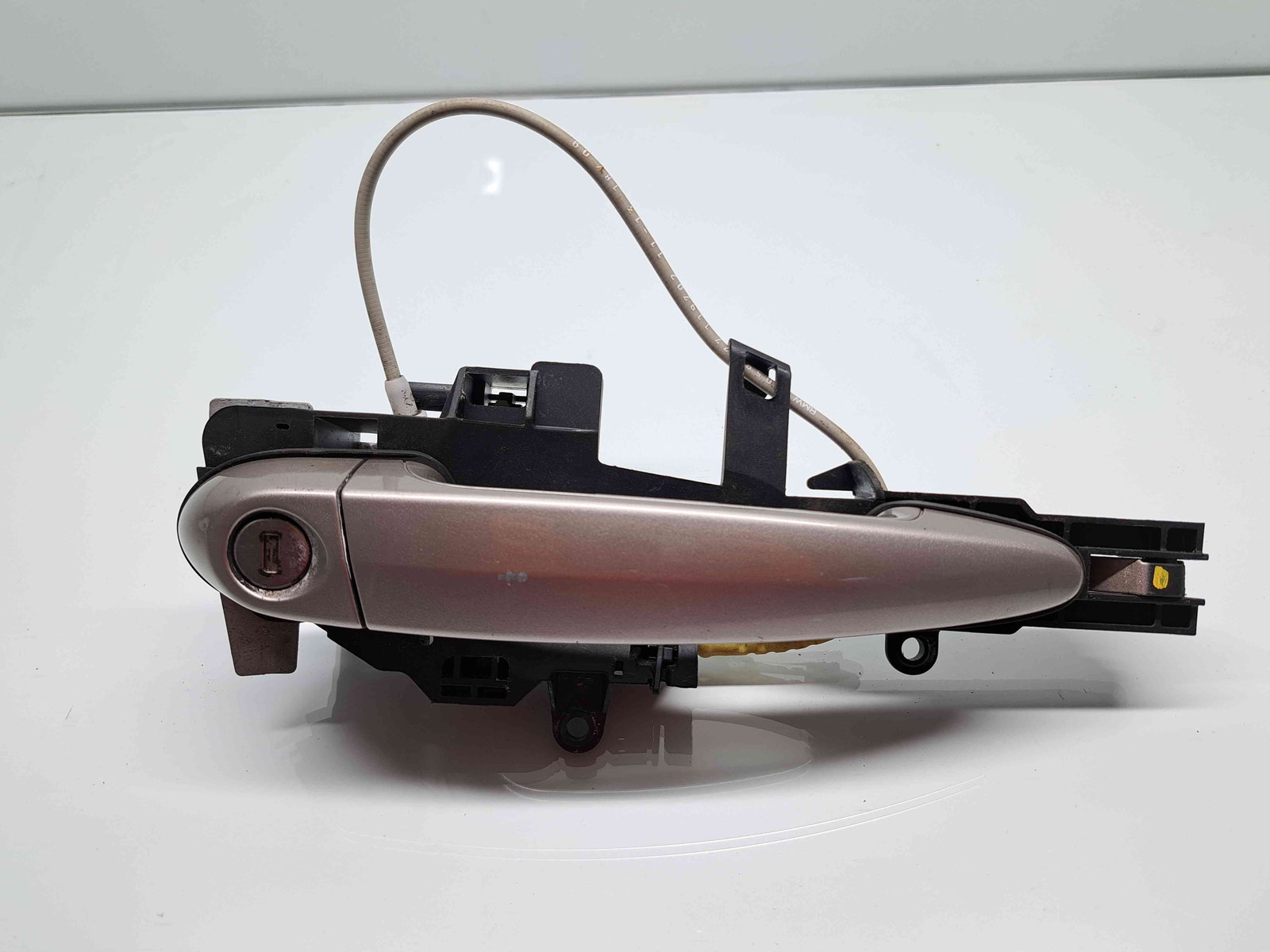 Maner usa dreapta fata Bmw 1 cabriolet (E88) [Fabr 2008-2013] A72 KASCHMIRSILBER - imagine 1