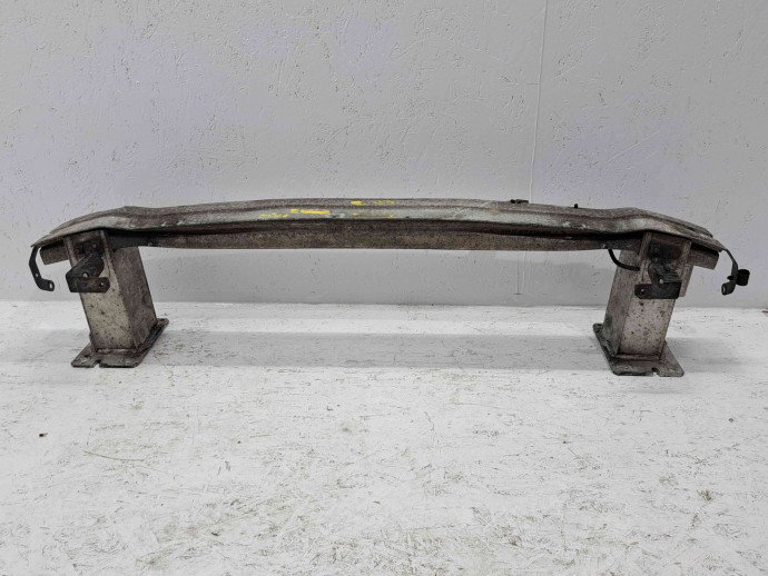 Armatura bara fata Audi Q5 (8RB) [Fabr 2008-2016] 8R0807113B