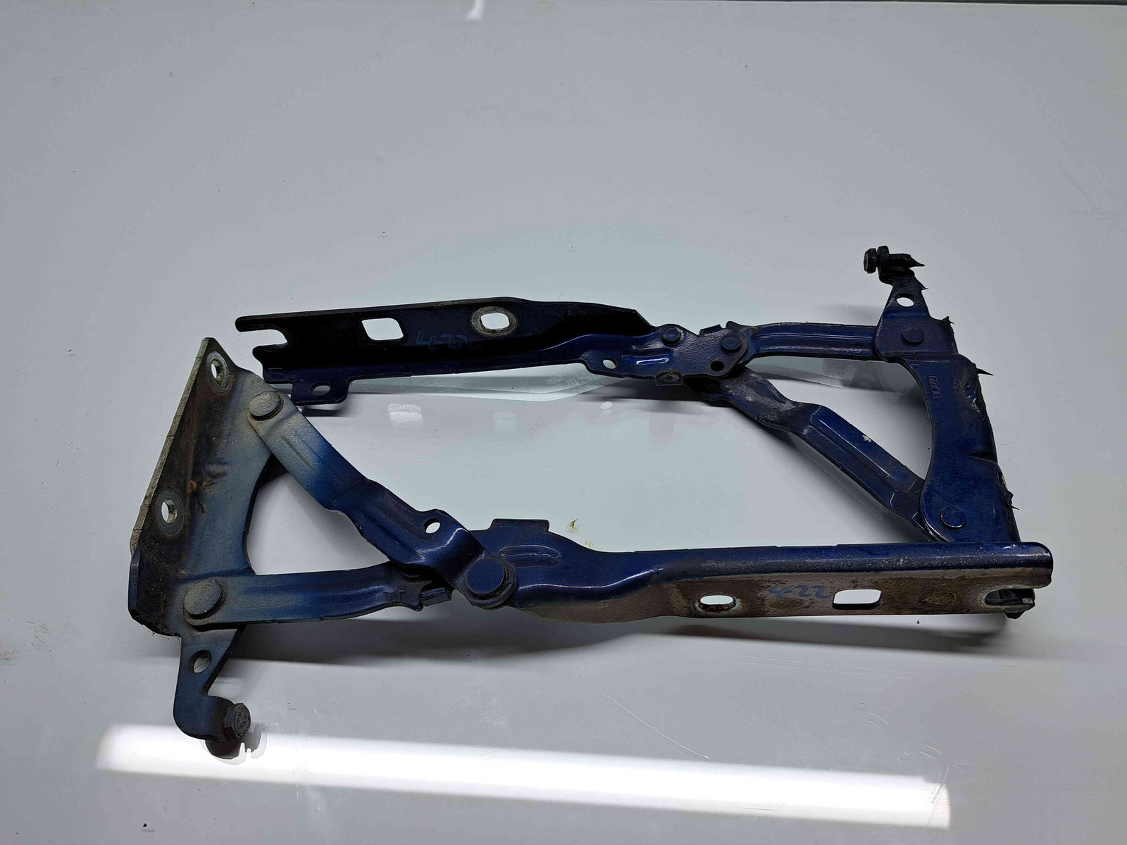 Set balamale capota Volkswagen Golf 6 (5K1) GTI [Fabr 2009-2013] 5L0823301B / 5K0823302B - imagine 1