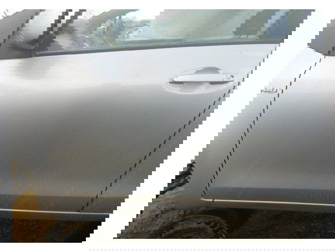 Usa stanga fata Toyota Yaris 1.4 Diesel OEM 2005-2011