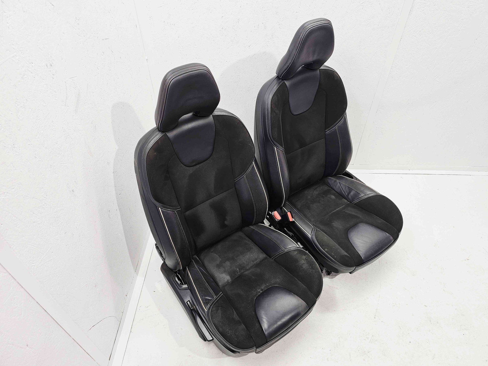 Set scaune cu bancheta piele Volvo V40 II Rdesign [Fabr 2013-2019] OEM - imagine 10