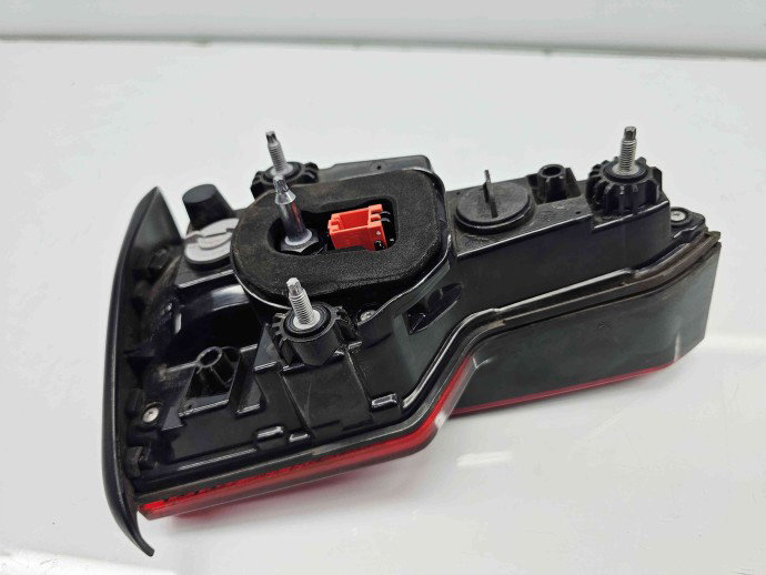  Stop haion dreapta Audi A4 (8W2, B9) [Fabr 2015-2023] 8W5945076A