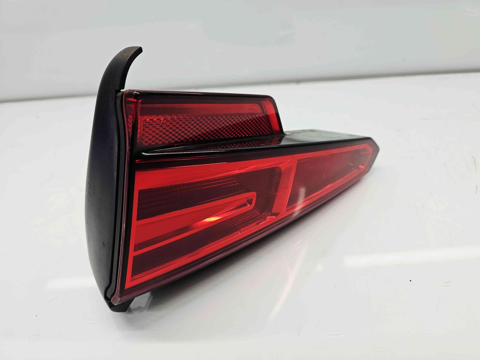 Stop haion dreapta Audi A4 (8W2, B9) [Fabr 2015-2023] 8W5945076A - imagine 6