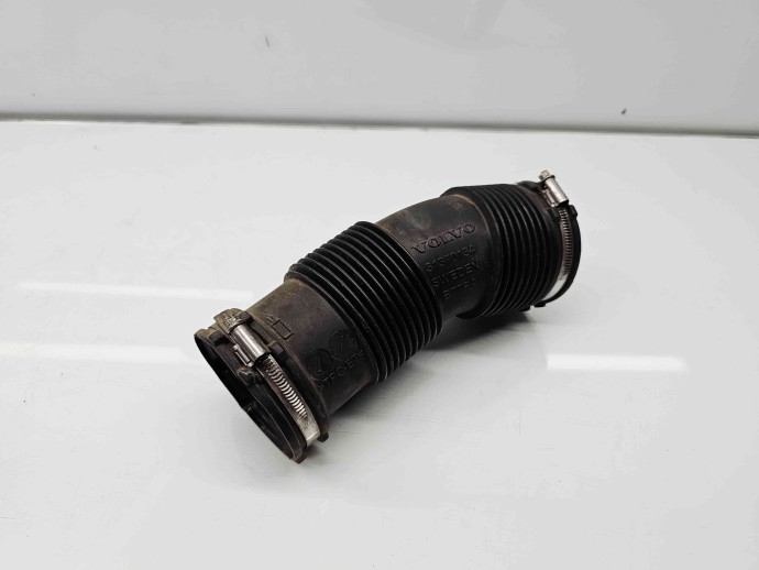 Tub admisie aer Volvo V40 II Rdesign [Fabr 2013-2019] 31370134 2.0 Benz B4204T 90KW / 122CP