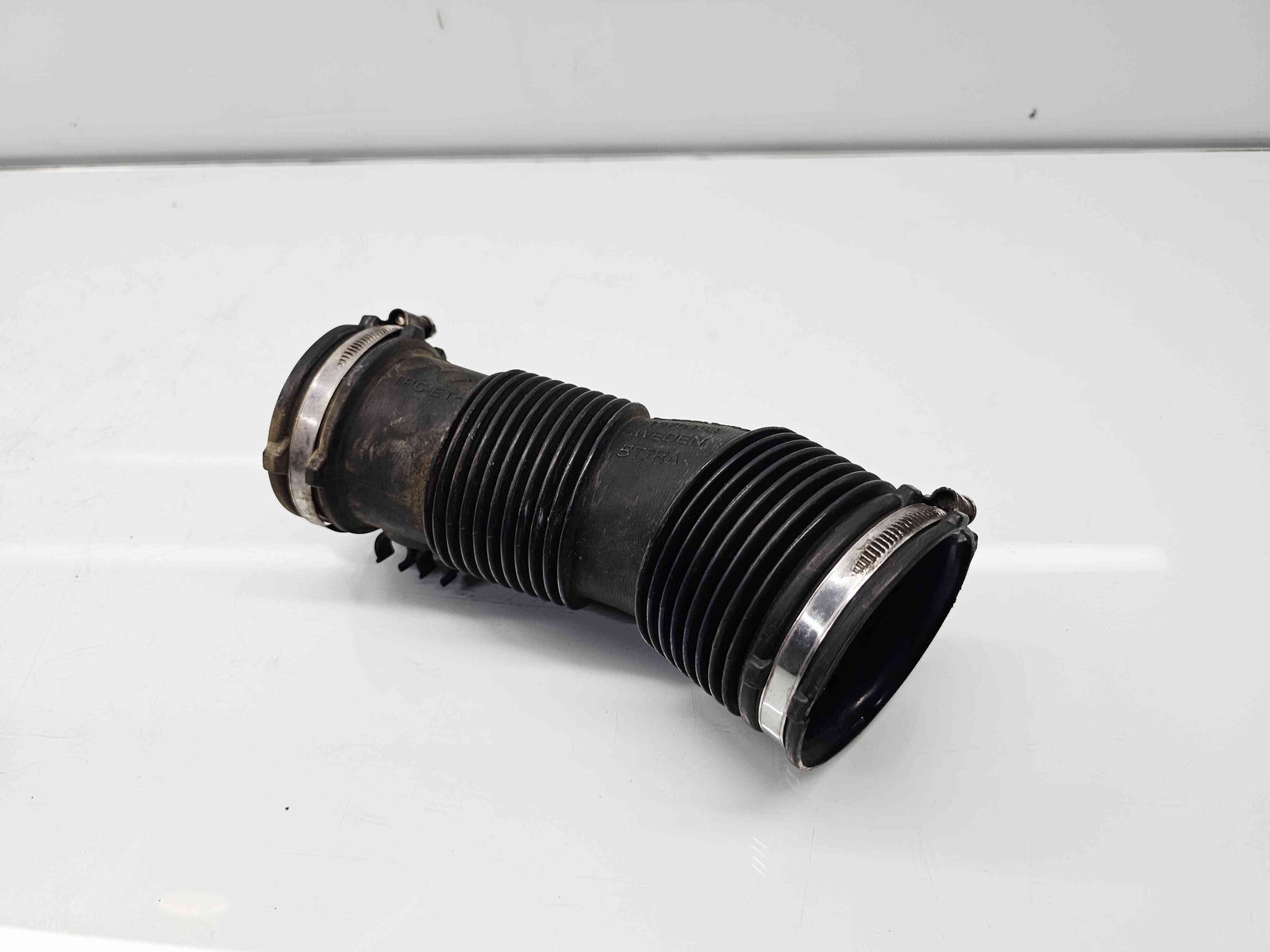 Tub admisie aer Volvo V40 II Rdesign [Fabr 2013-2019] 31370134 2.0 Benz B4204T 90KW / 122CP - imagine 4