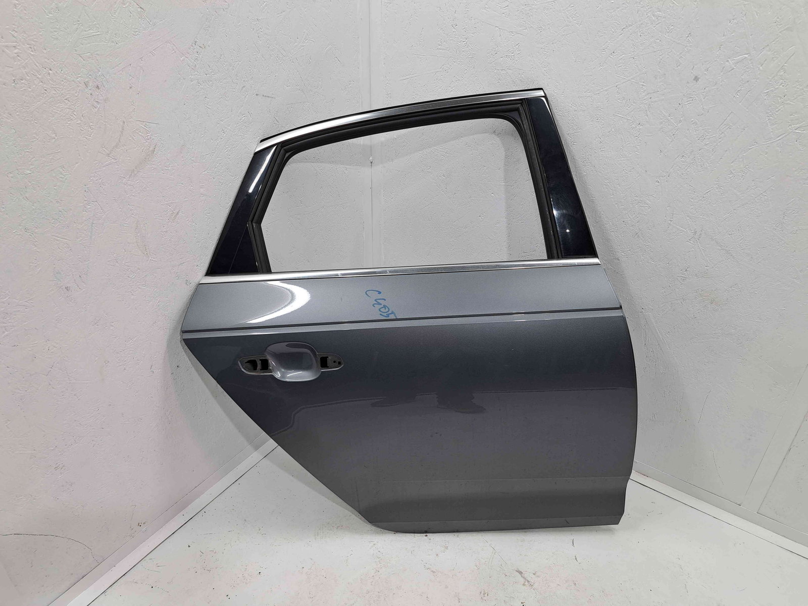 Usa dreapta spate Audi A4 (8W2, B9) [Fabr 2015-2023] LX7R - imagine 1