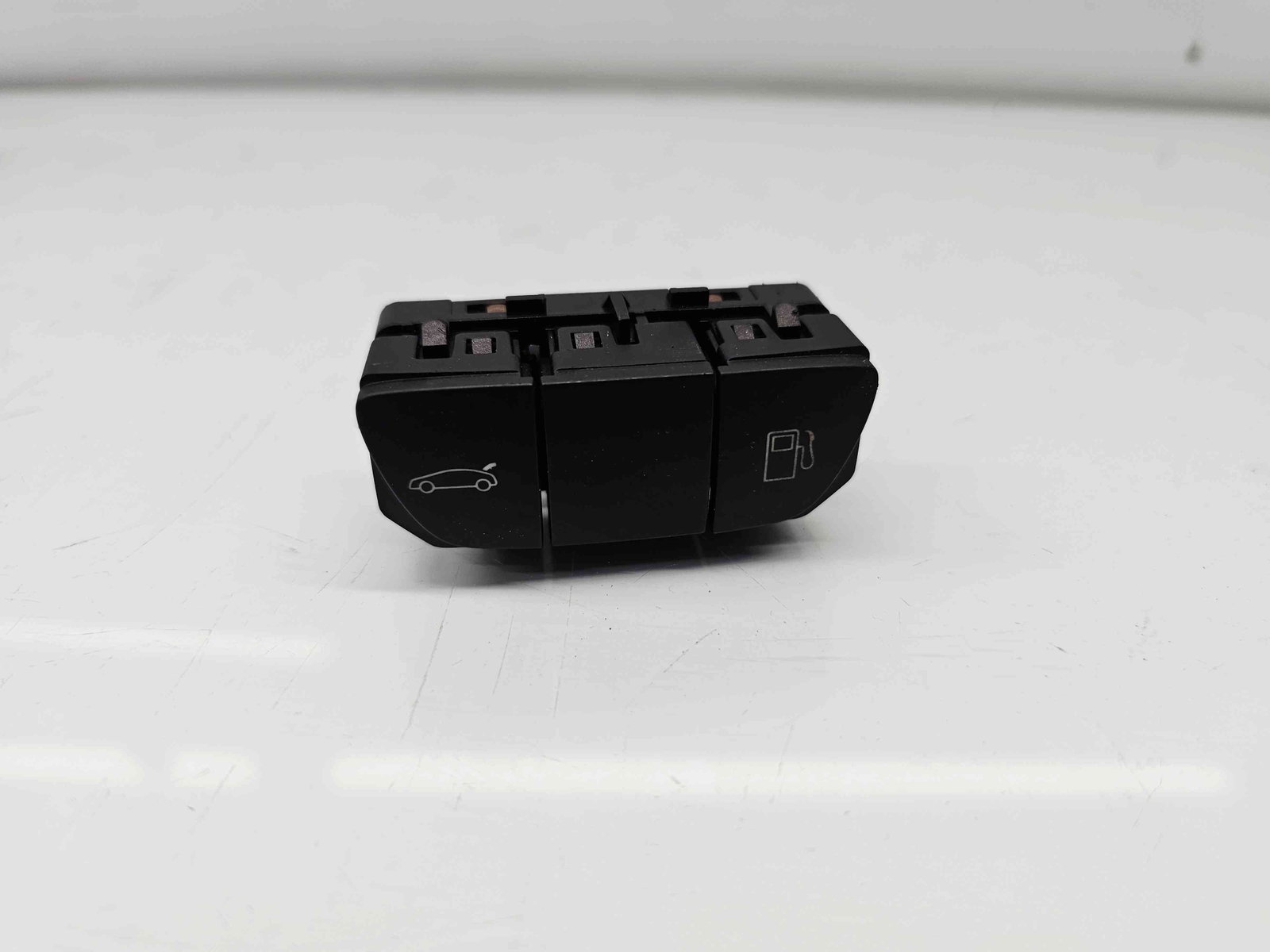 Buton deschidere portbagaj Peugeot 508 [Fabr 2010-2018] 96661584XT