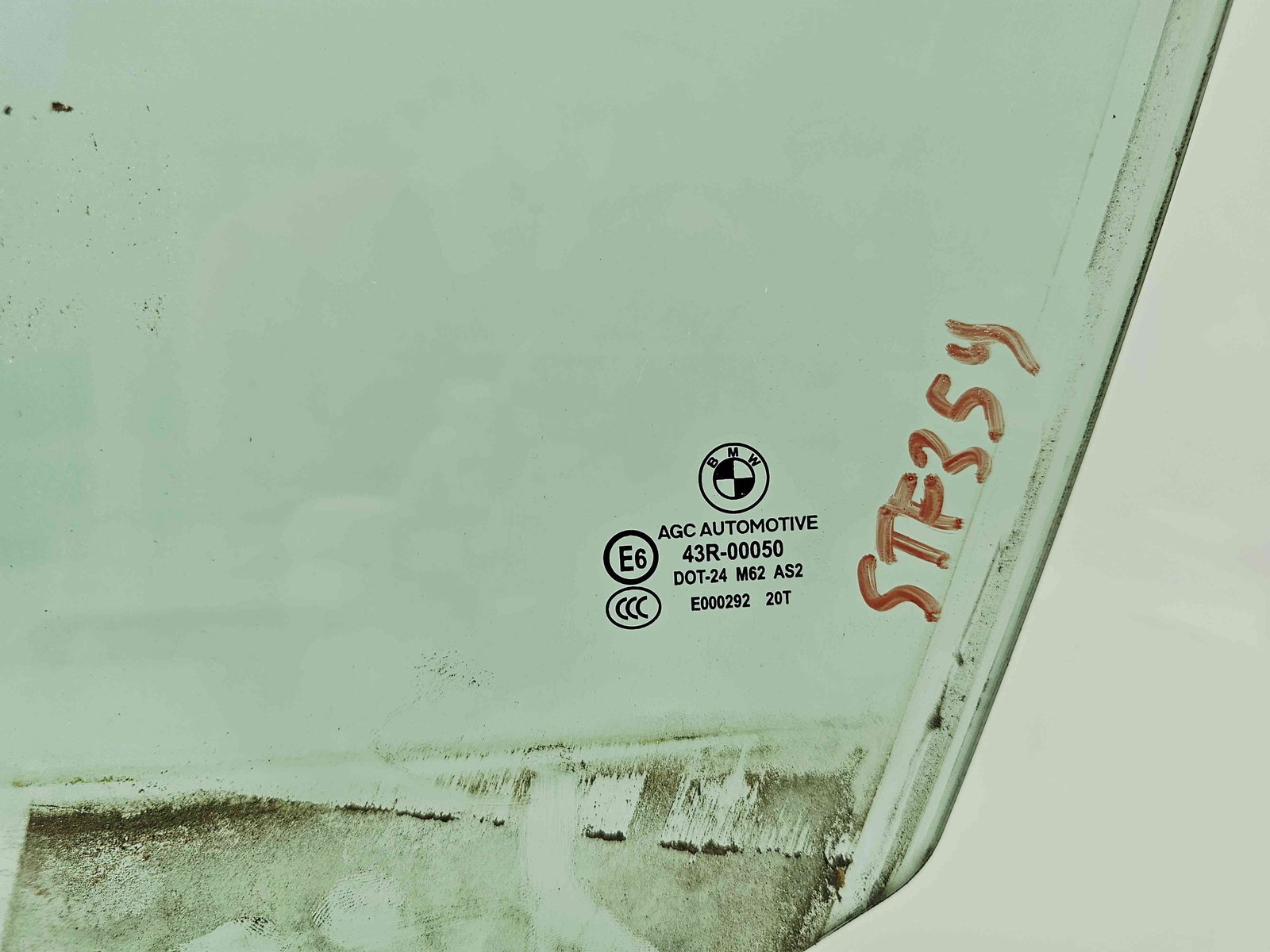 Geam usa stanga fata Bmw 5 (F10) [Fabr 2011-2016] OEM - imagine 2