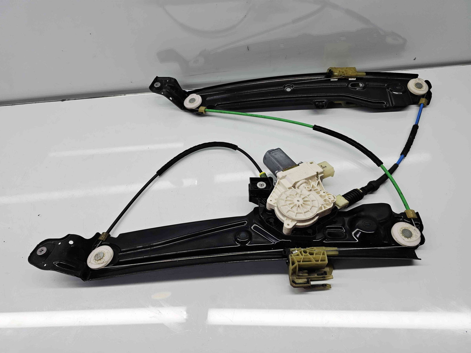 Macara electrica geam dreapta fata Bmw 5 (F10) [Fabr 2011-2016] 7182112 - imagine 2