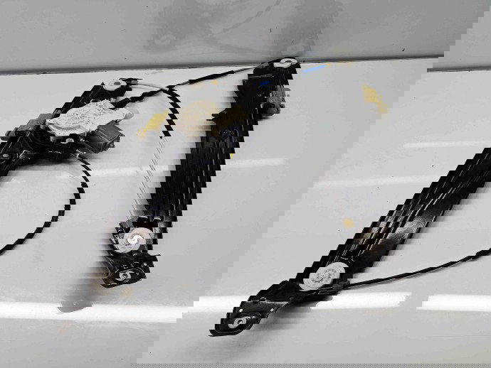 Macara electrica geam stanga fata Bmw 5 (F10) [Fabr 2011-2016] 7182111