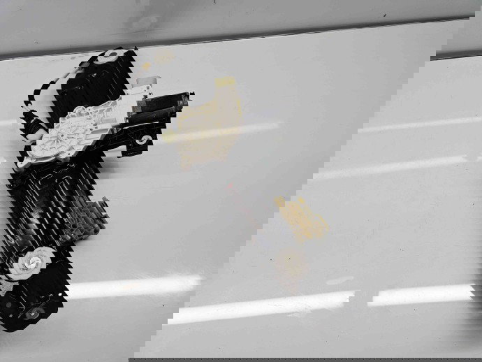 Macara electrica geam stanga spate Bmw 5 (F10) [Fabr 2011-2016] 7182121