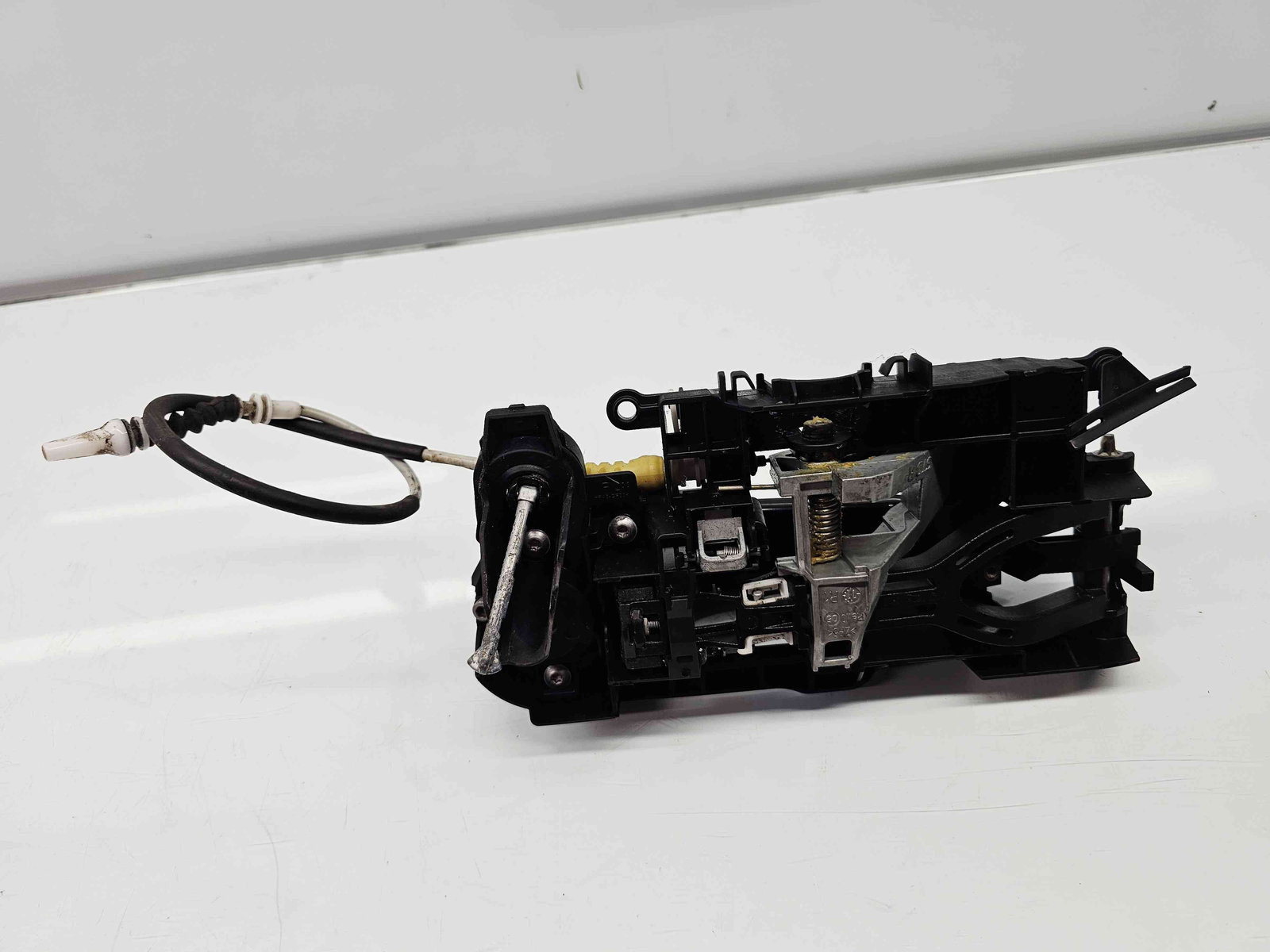 Maner usa dreapta fata Bmw 5 (F10) [Fabr 2011-2016] B90 SOPHISTOGRAU - imagine 4