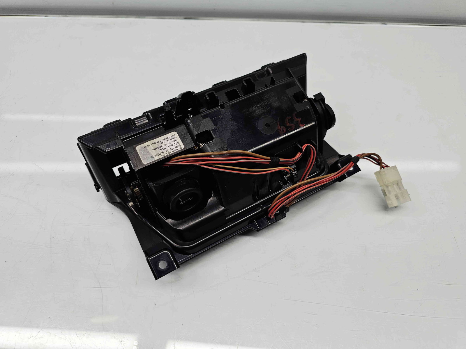 Scrumiera Bmw 5 (F10) [Fabr 2011-2016] 9171558 - imagine 4