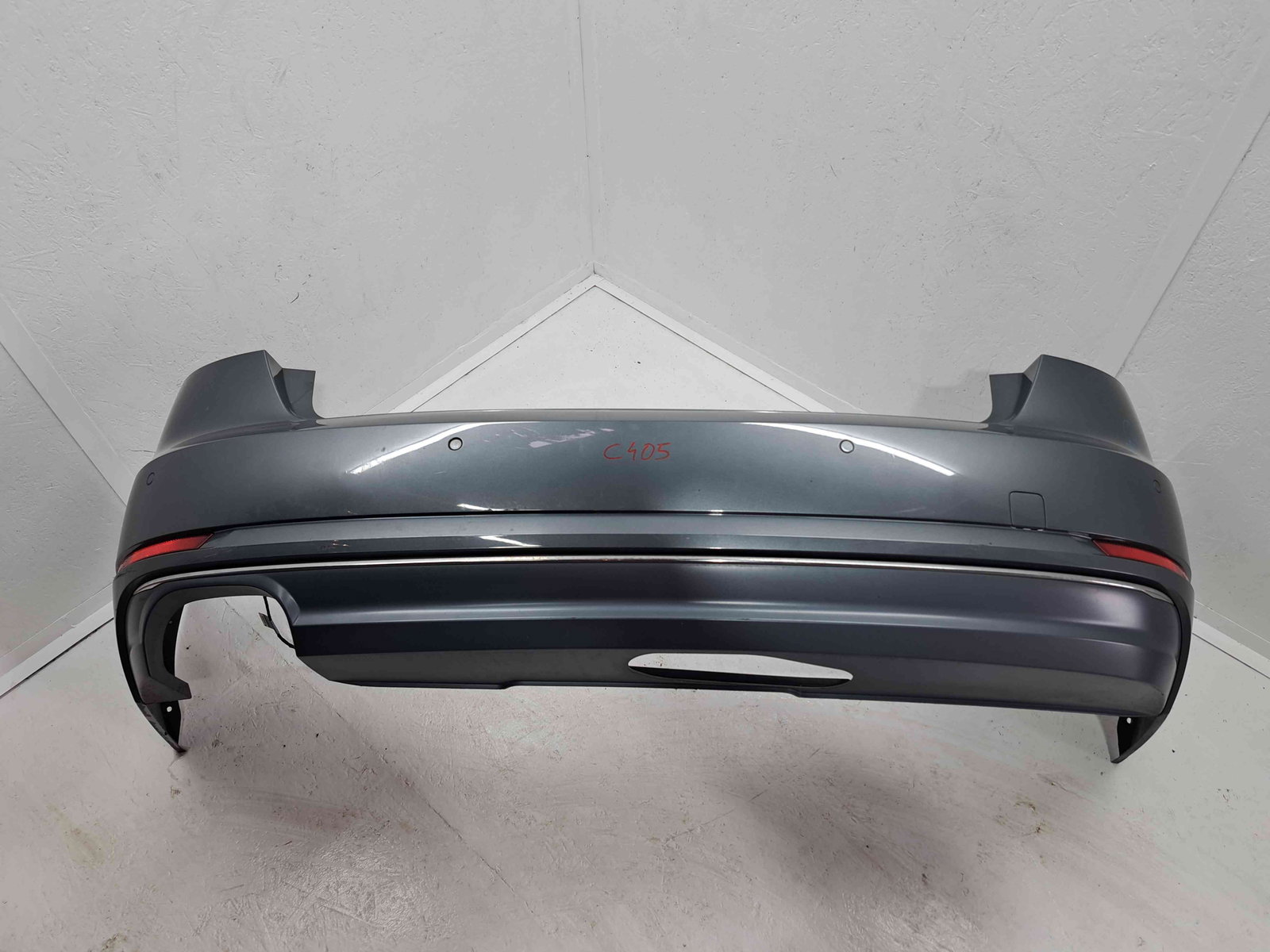 Bara spate Audi A4 (8W2, B9) [Fabr 2015-2023] LX7R - imagine 1