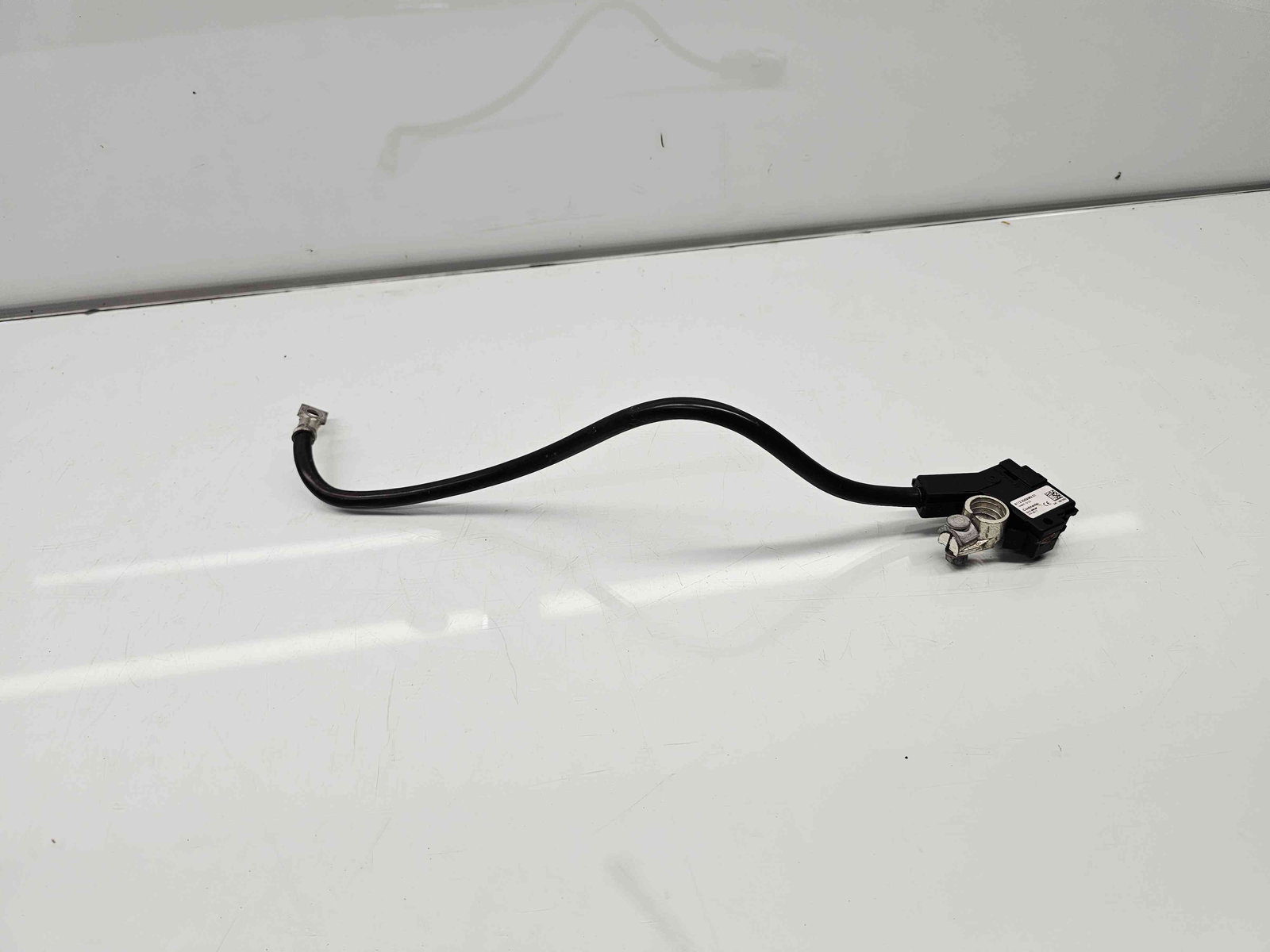 Borna baterie (-) Bmw5 (F10) [Fabr 2011-2016] 9253082 - imagine 3