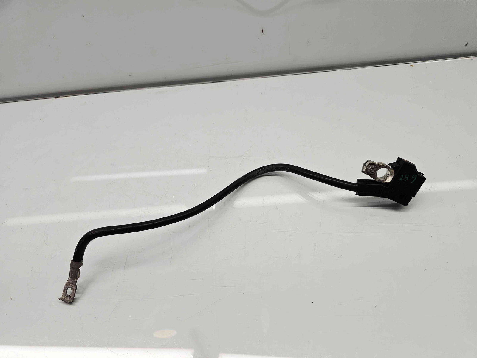 Borna baterie (-) Bmw5 (F10) [Fabr 2011-2016] 9253082 - imagine 5