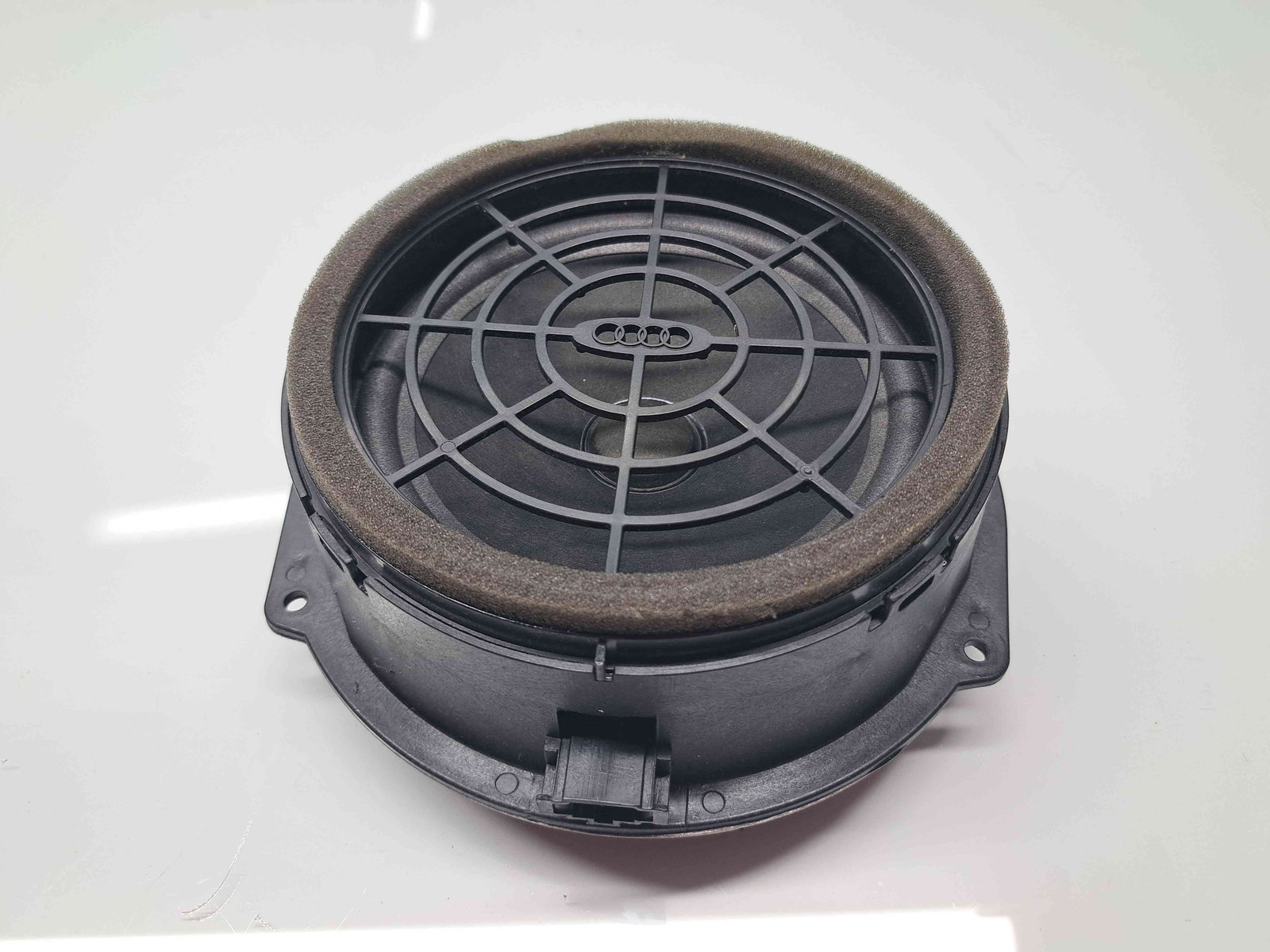 Boxa stanga spate Audi Q3 (8UB) [Fabr 2011-2018] 6R0035411 - imagine 1