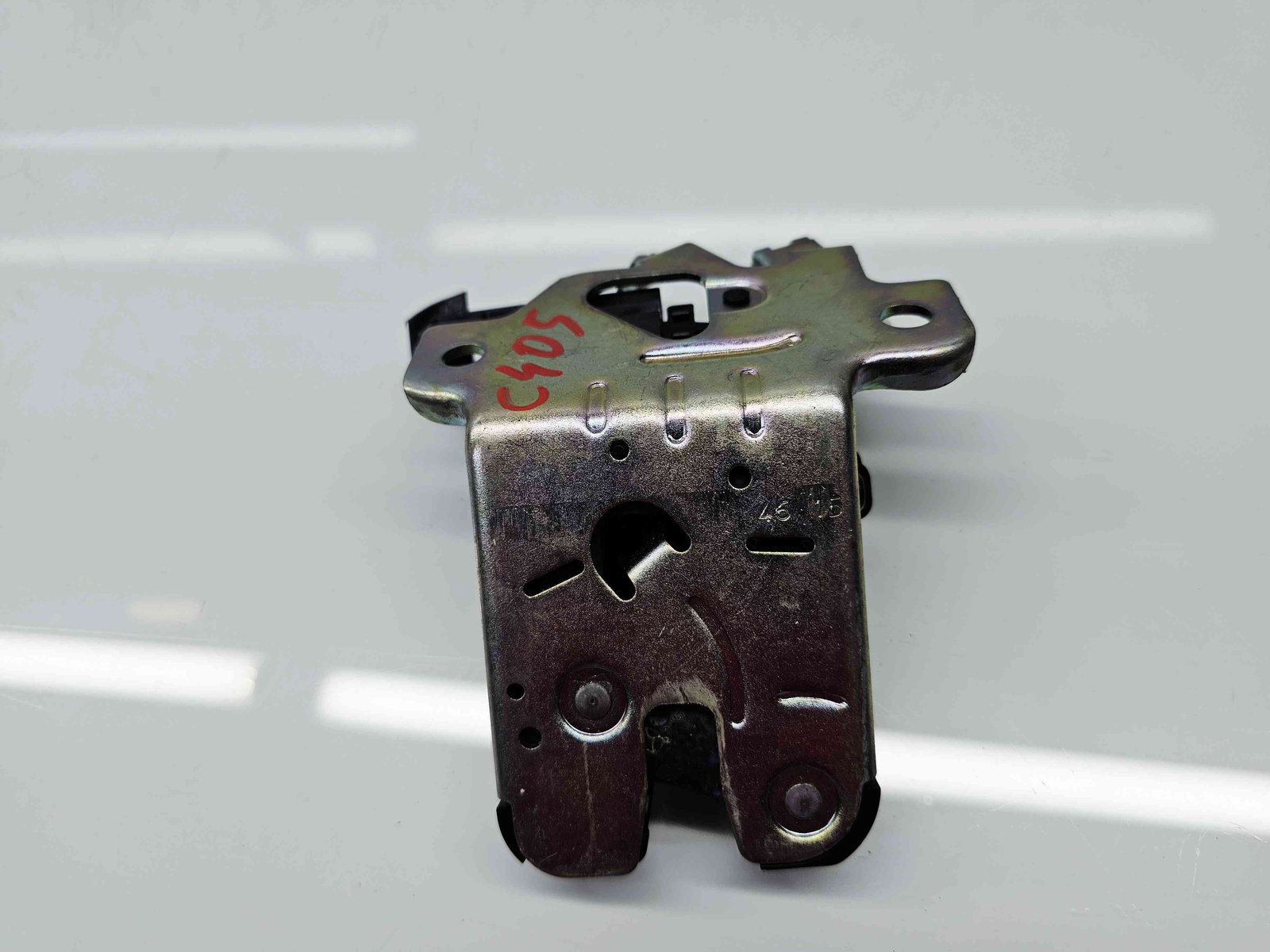 Broasca capota spate Audi A4 (8W2, B9) [Fabr 2015-2023] 3G0827503A - imagine 4