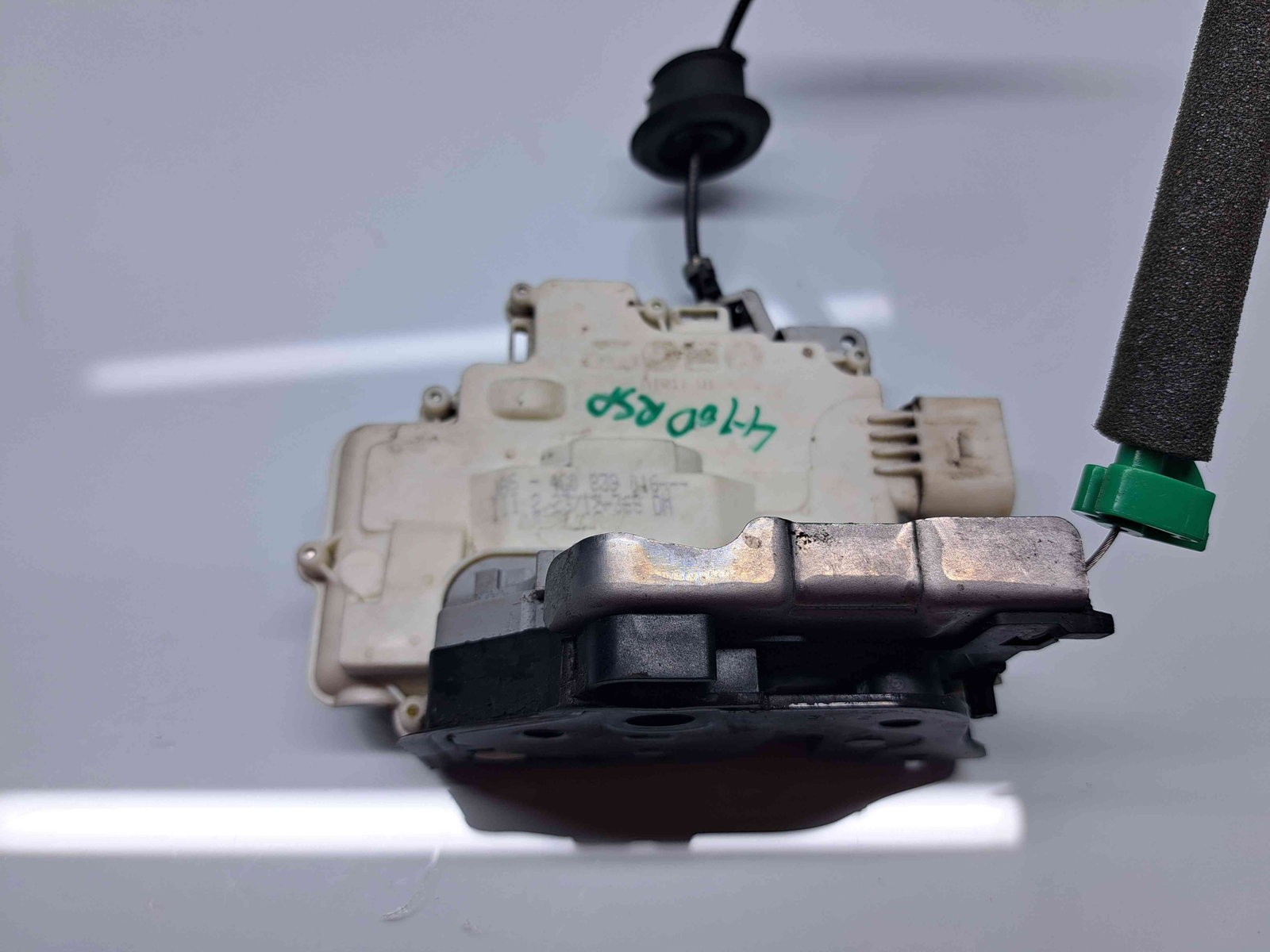 Broasca usa dreapta spate Audi Q3 (8UB) [Fabr 2011-2018] 4G0839016 - imagine 4