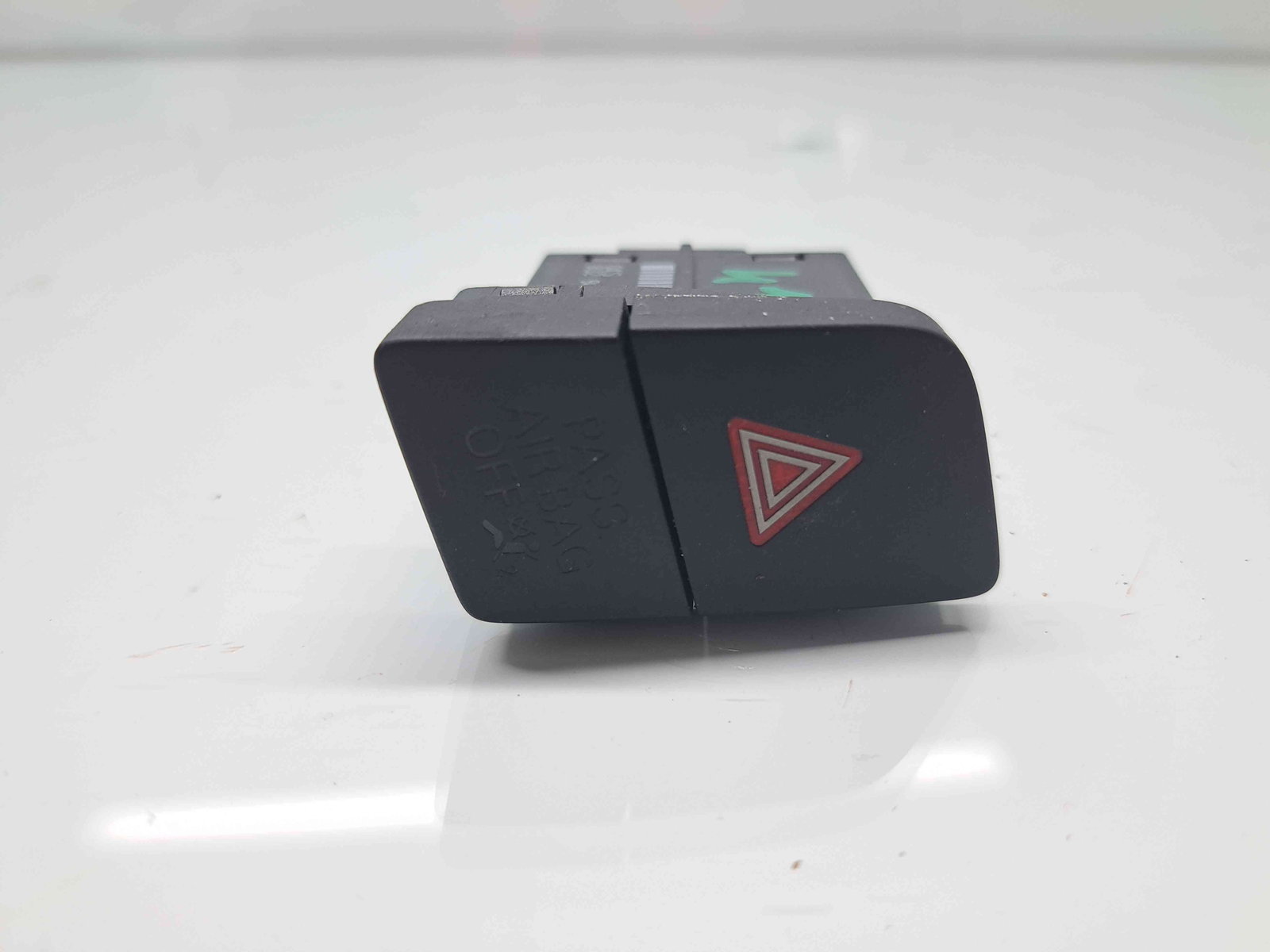 Buton avarii Audi Q3 (8UB) [Fabr 2011-2018] 8U2941509A
