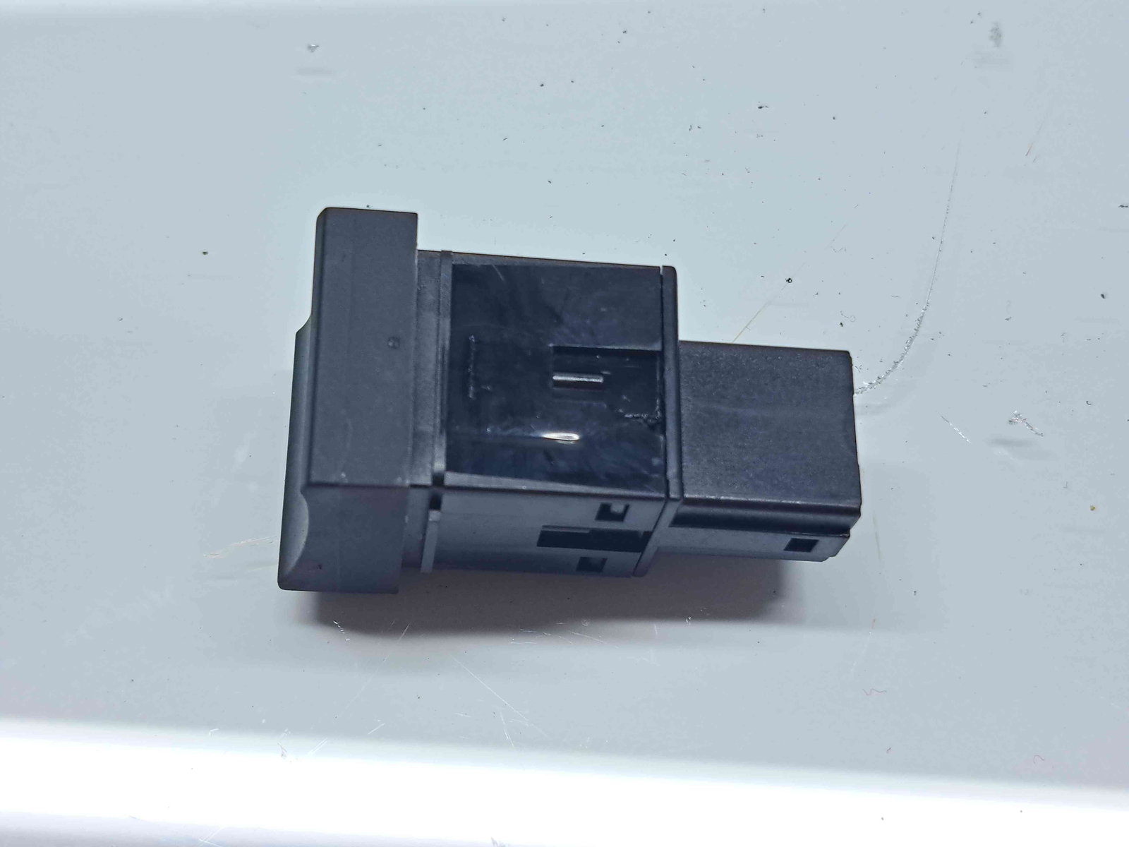 Buton ESP Audi Q3 (8UB) [Fabr 2011-2018] 8U0927134 - imagine 2