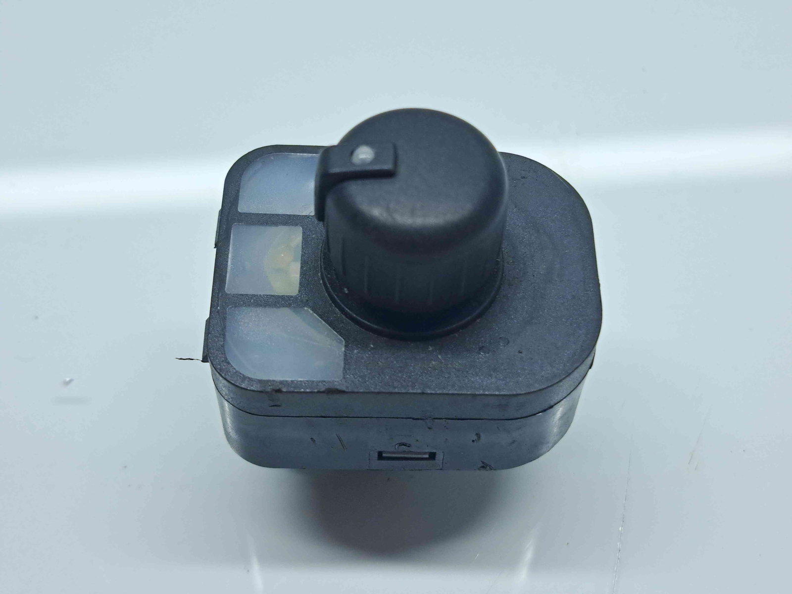 Buton reglaj oglinzi Audi Q3 (8UB) [Fabr 2011-2018] 8U0959565 - imagine 1