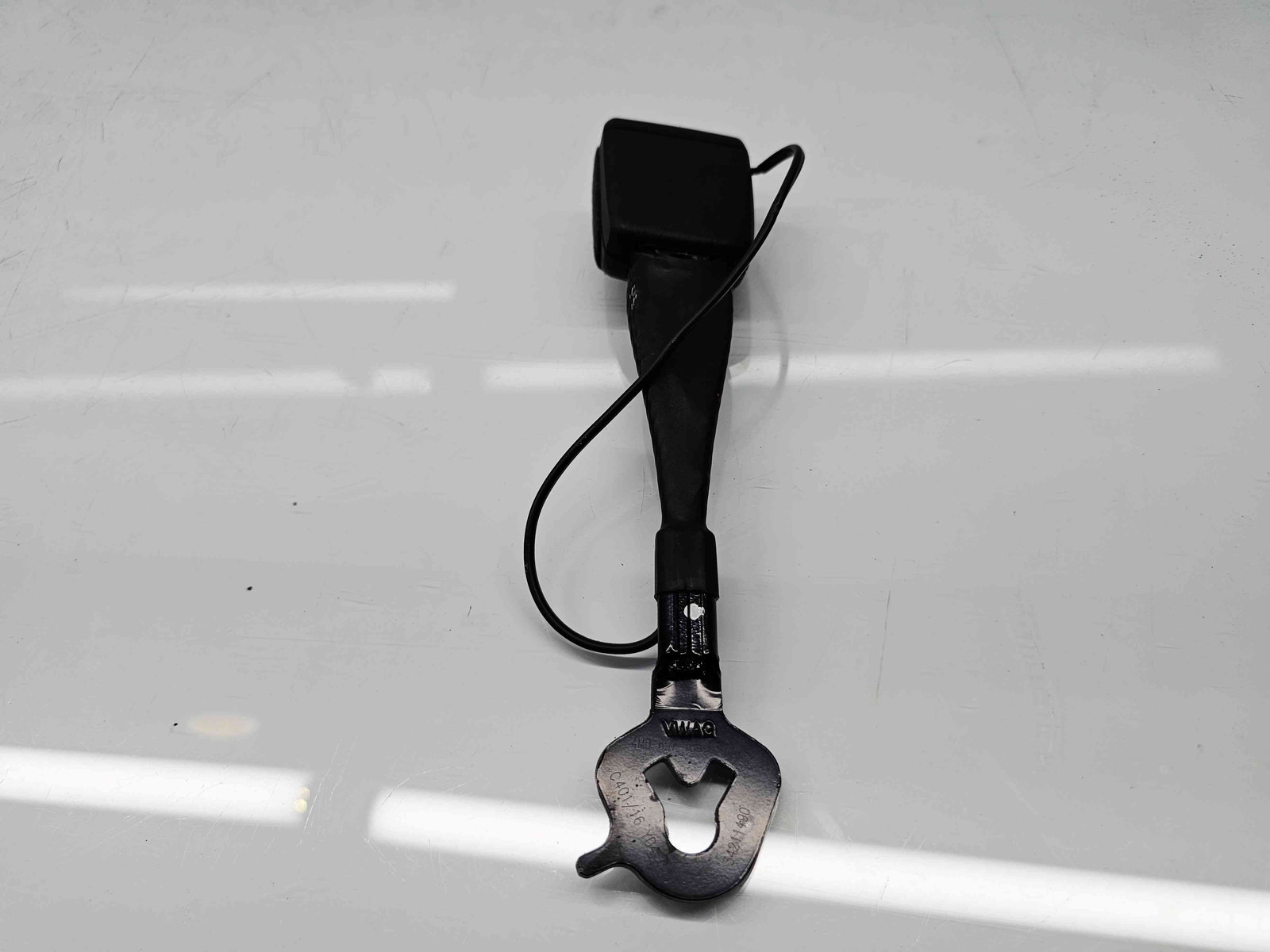 Capsa centura dreapta fata Audi A4 (8W2, B9) [Fabr 2015-2023] 4M0857755E - imagine 2