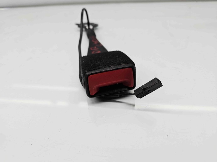  Capsa centura dreapta fata Audi A4 (8W2, B9) [Fabr 2015-2023] 4M0857755E