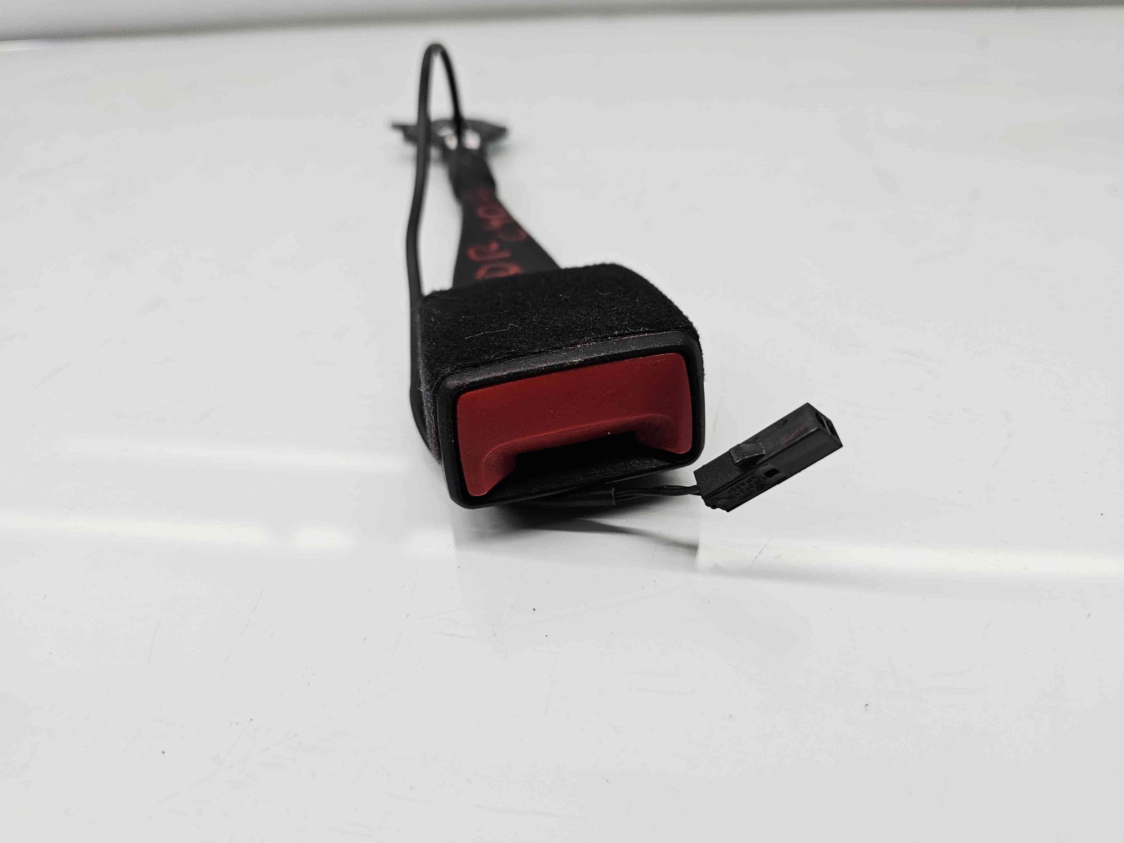 Capsa centura dreapta fata Audi A4 (8W2, B9) [Fabr 2015-2023] 4M0857755E - imagine 5