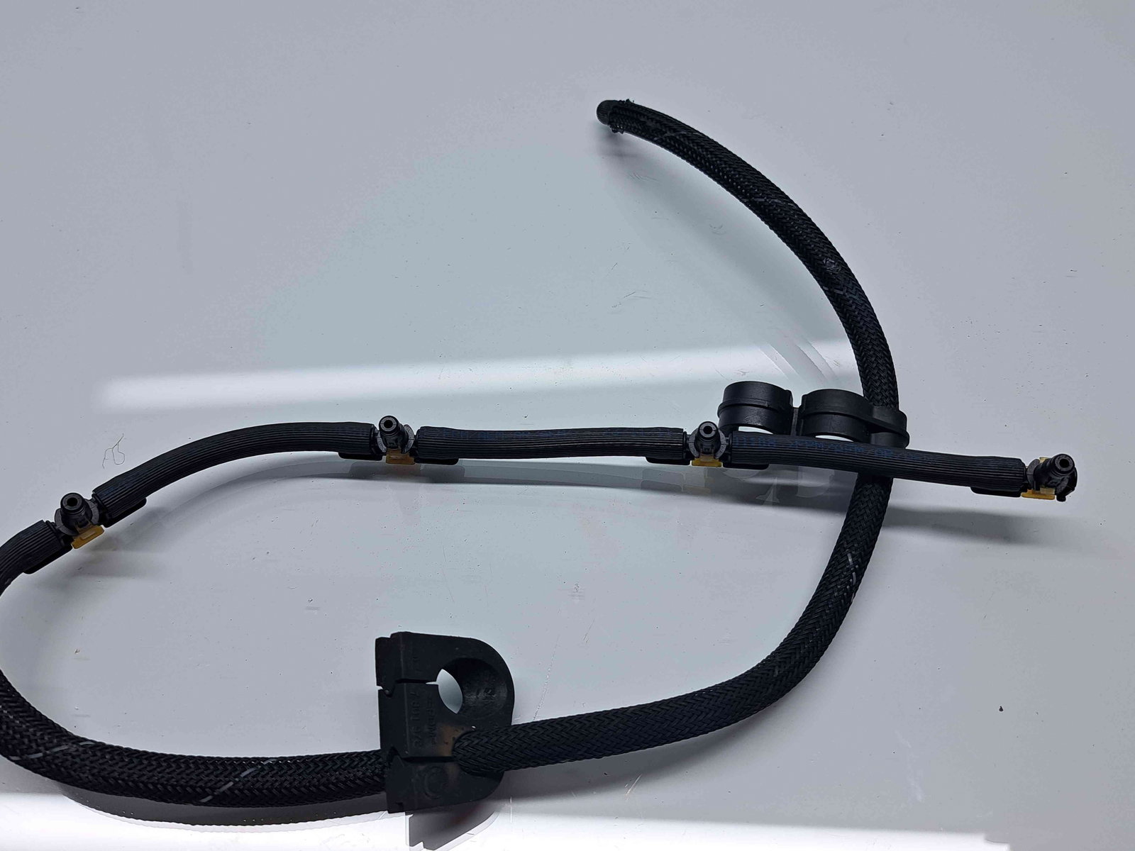 Conducta retur injectoare Bmw 5 (F10) [Fabr 2011-2016] OEM 2.0 N47D20 135KW / 184CP - imagine 2