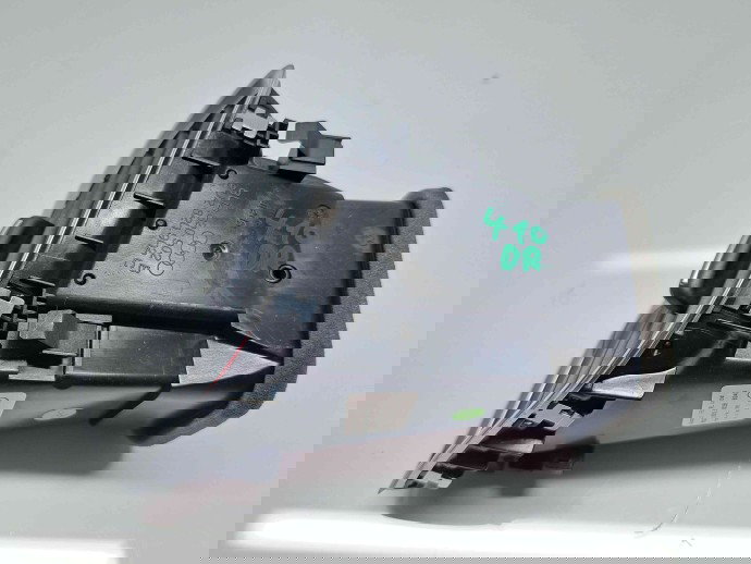  Grila aerisire dreapta Audi Q3 (8UB) [Fabr 2011-2018] 8U2820902B