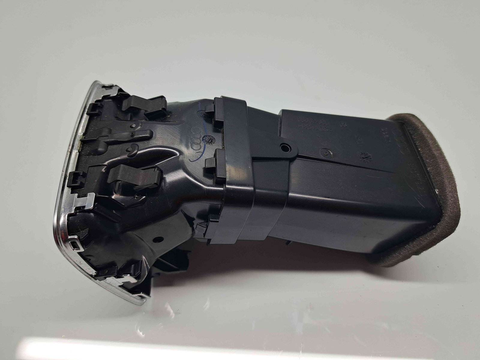 Grila aerisire spate Audi Q3 (8UB) [Fabr 2011-2018] 8U0819203 - imagine 3