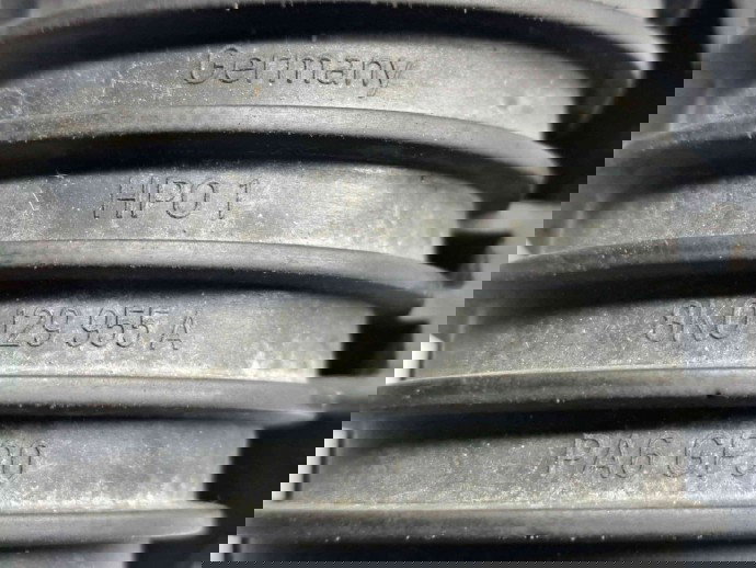 Tub intercooler Audi Q5 (8RB) [Fabr 2008-2016] 8K0145673AJ / 038906051C 2.0 TDI CAHA  