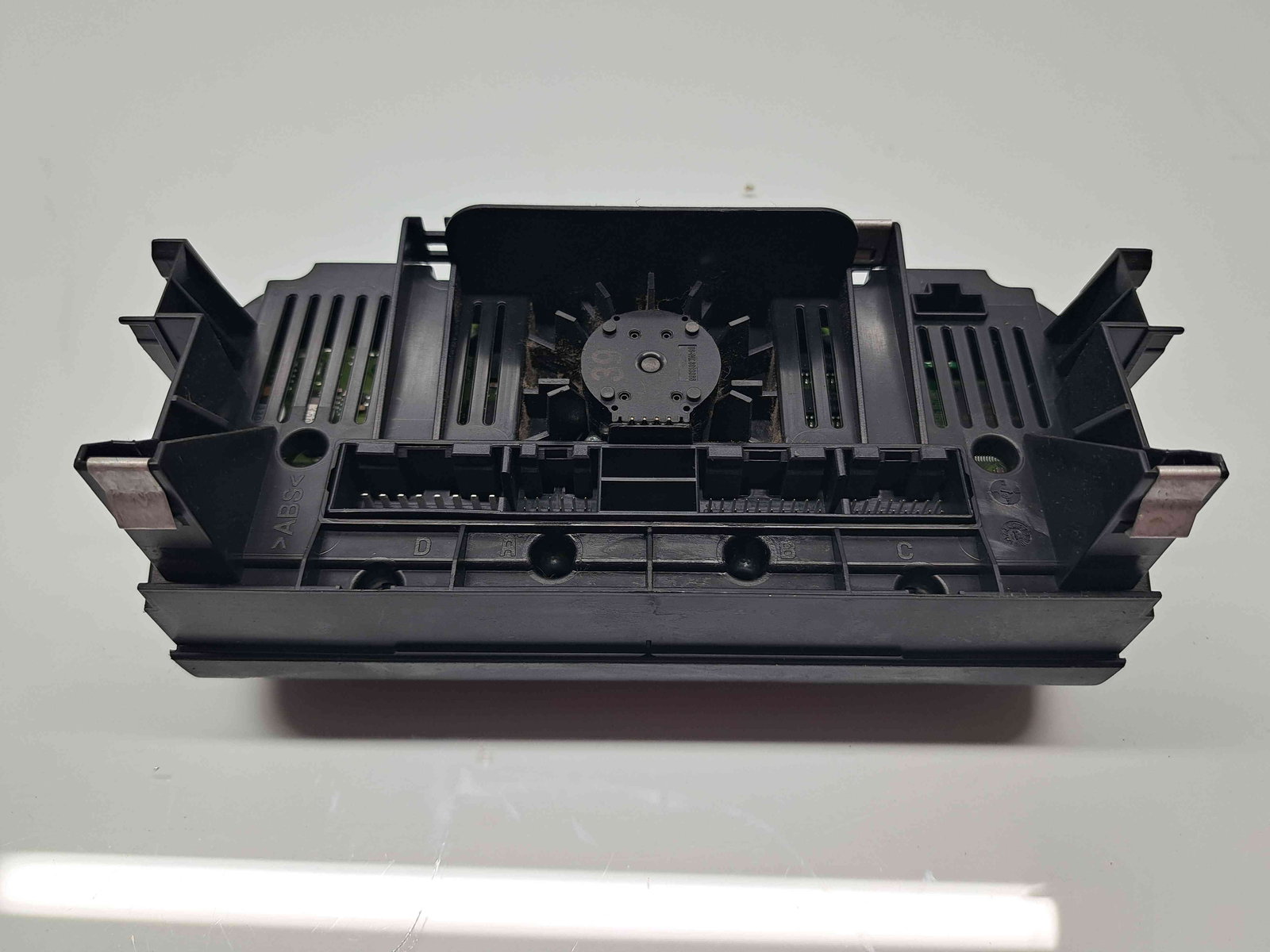 Panou comanda clima Audi Q3 (8UB) [Fabr 2011-2018] 8U0820043B - imagine 3