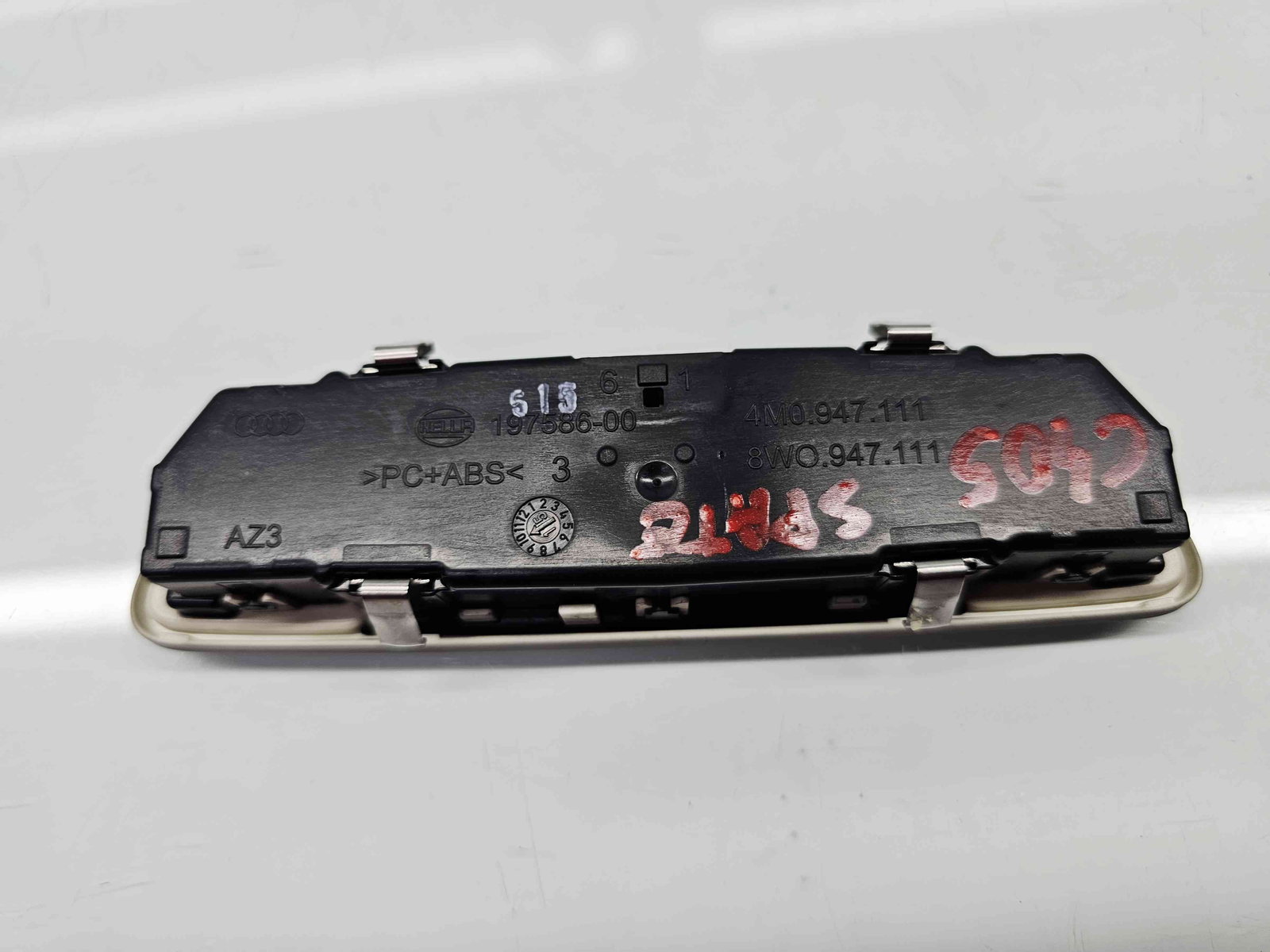 Plafoniera spate Audi A4 (8W2, B9) [Fabr 2015-2023] 8W0947111 - imagine 3